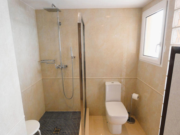 Image No.33-3 Bed Apartment for sale