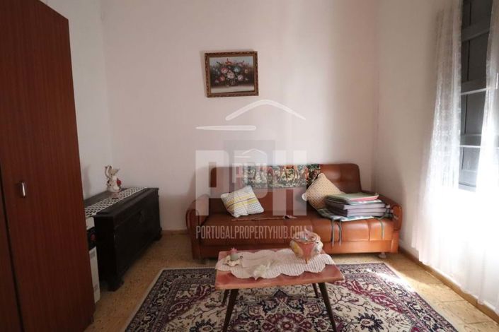 Image No.12-3 Bed Apartment for sale