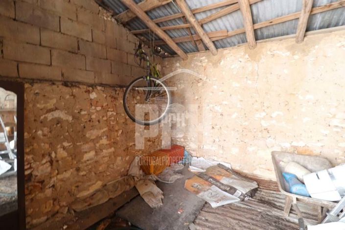 Image No.18-3 Bed Apartment for sale