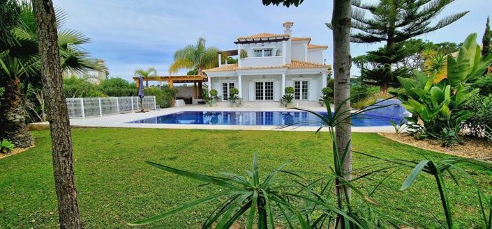 Image No.10-5 Bed Villa for sale