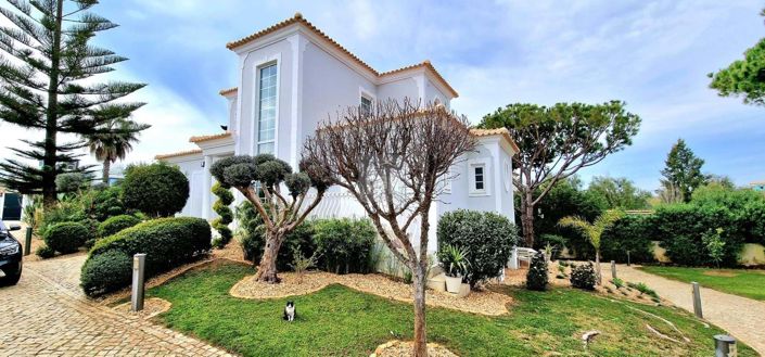 Image No.17-5 Bed Villa for sale