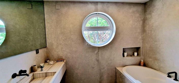 Image No.19-5 Bed Villa for sale