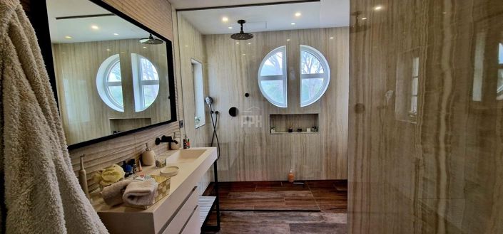 Image No.26-5 Bed Villa for sale