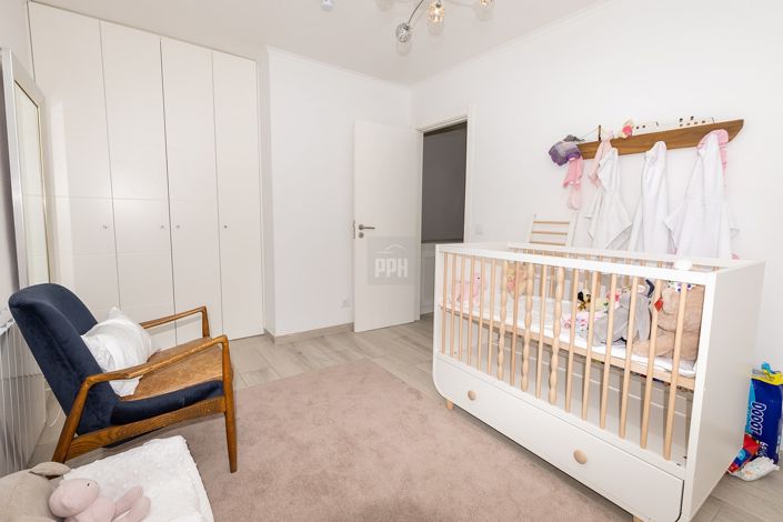 Image No.10-3 Bed Townhouse for sale