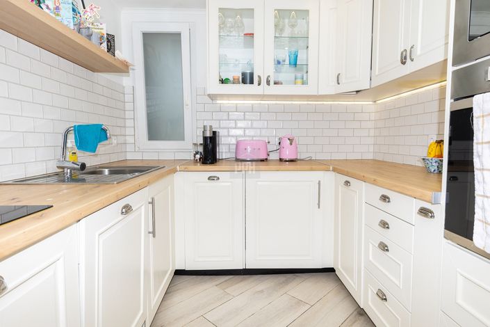 Image No.15-3 Bed Townhouse for sale