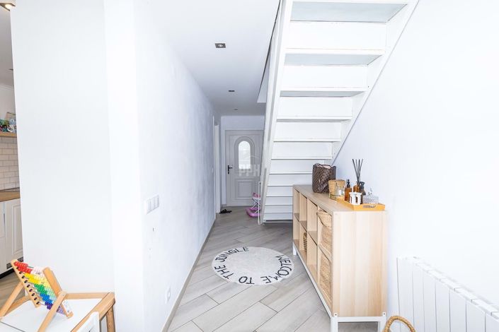 Image No.35-3 Bed Townhouse for sale