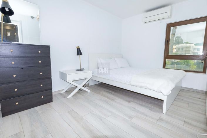 Image No.37-3 Bed Townhouse for sale