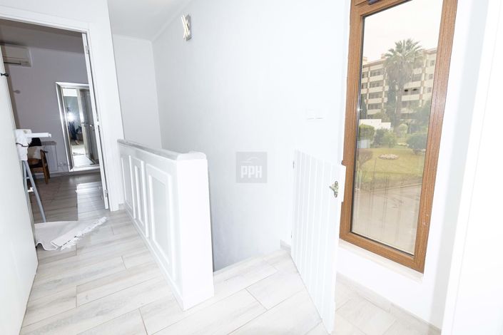 Image No.43-3 Bed Townhouse for sale