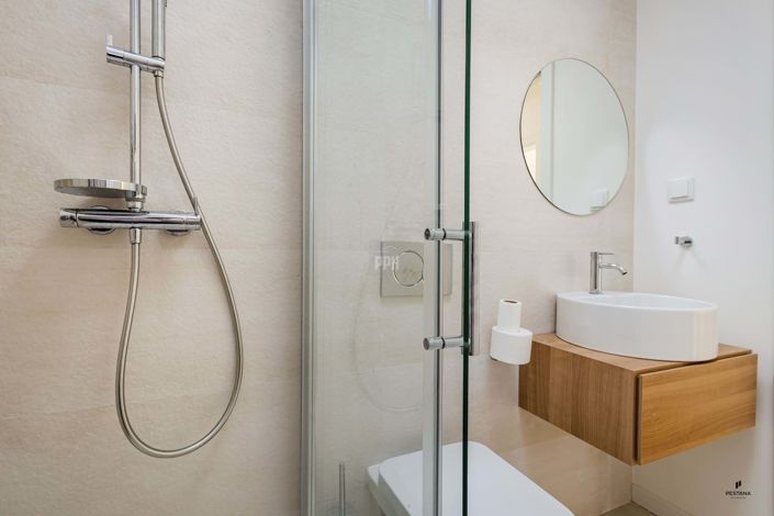 Image No.3-3 Bed Villa for sale