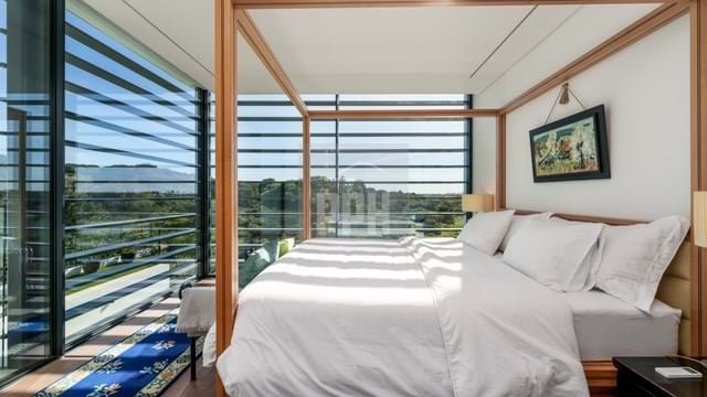 Image No.12-3 Bed Townhouse for sale