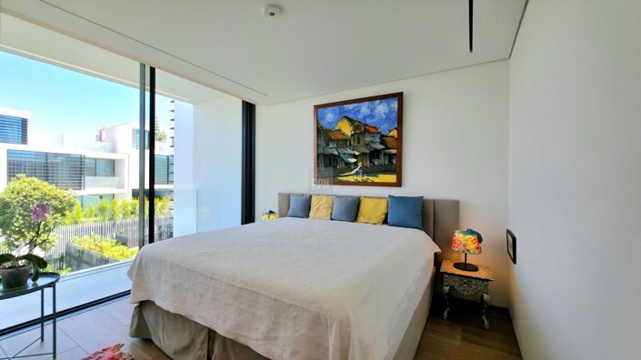 Image No.13-3 Bed Townhouse for sale