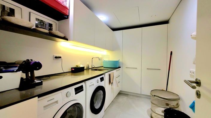 Image No.23-3 Bed Townhouse for sale