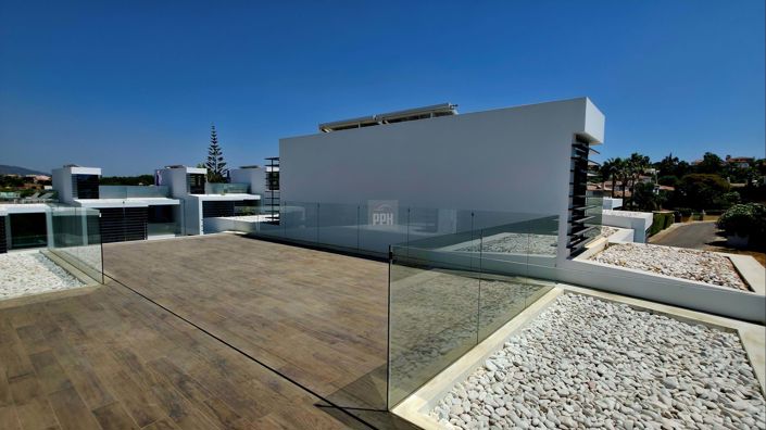 Image No.27-3 Bed Townhouse for sale