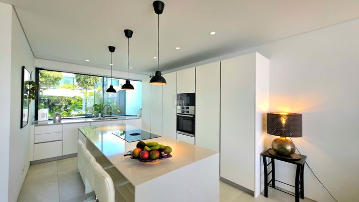 Image No.4-3 Bed Townhouse for sale