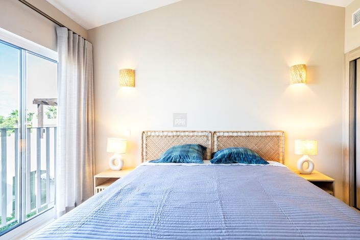 Image No.17-2 Bed Townhouse for sale