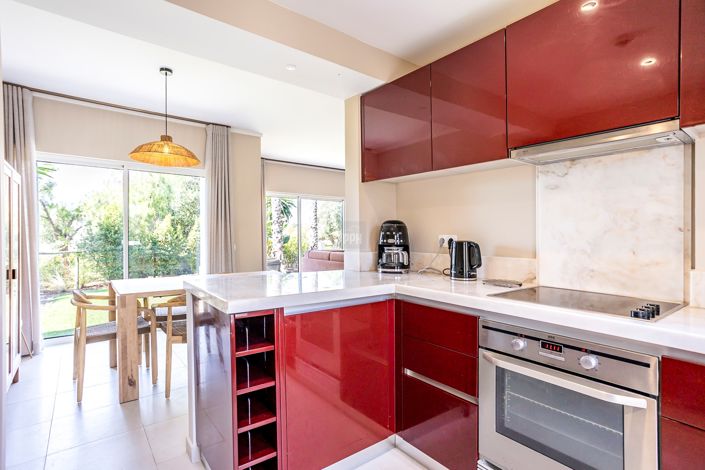 Image No.27-2 Bed Townhouse for sale