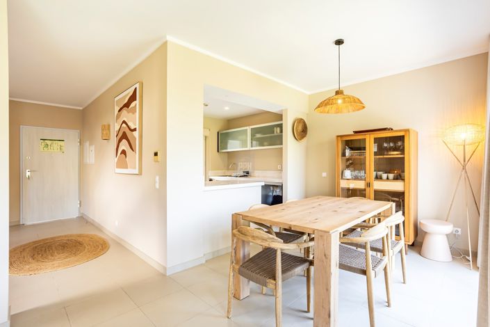 Image No.32-2 Bed Townhouse for sale