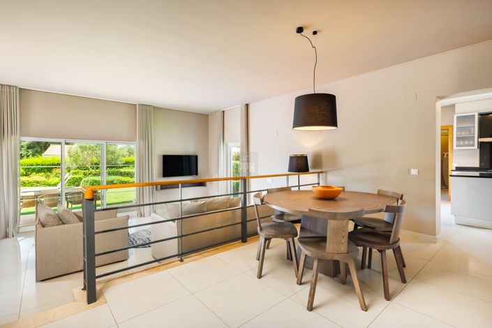 Image No.2-3 Bed Property for sale