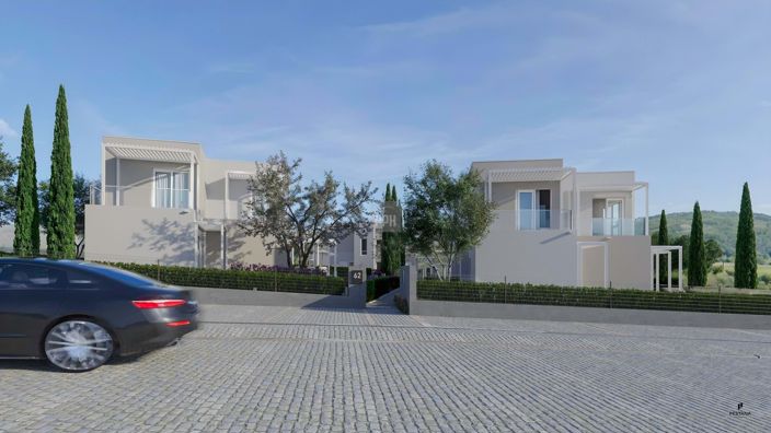 Image No.10-3 Bed Semi-Detached for sale