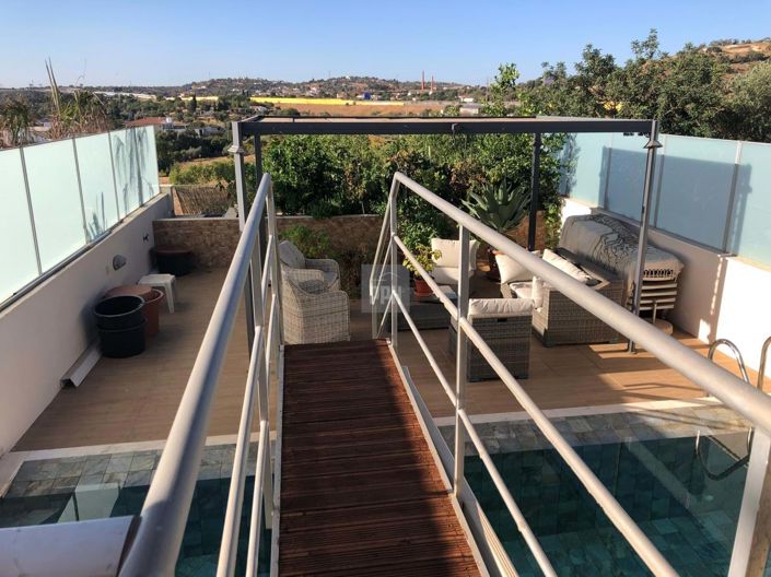 Image No.12-3 Bed Townhouse for sale