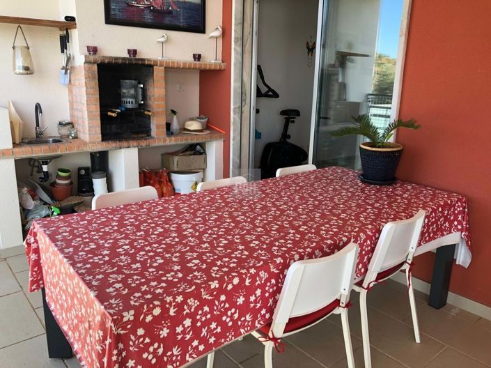 Image No.16-3 Bed Townhouse for sale