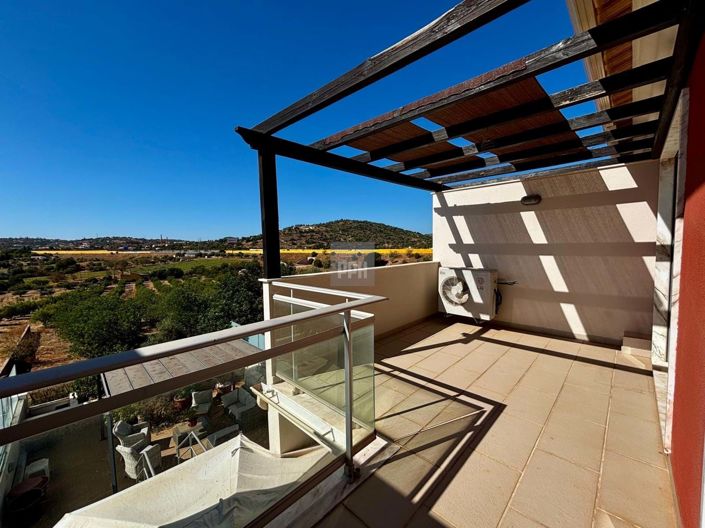 Image No.28-3 Bed Townhouse for sale