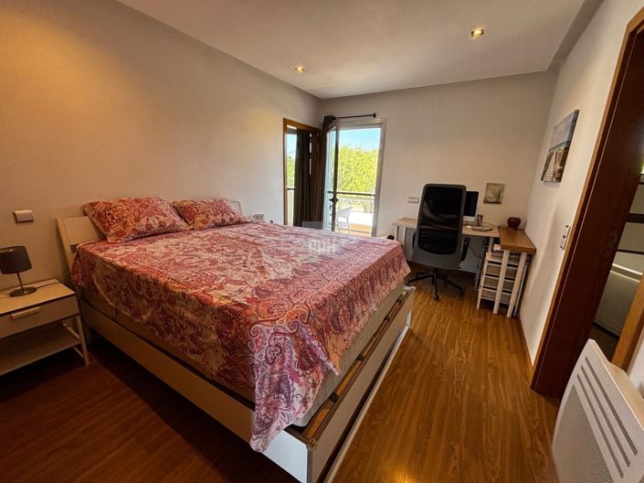 Image No.29-3 Bed Townhouse for sale