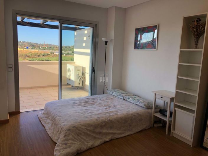 Image No.9-3 Bed Townhouse for sale