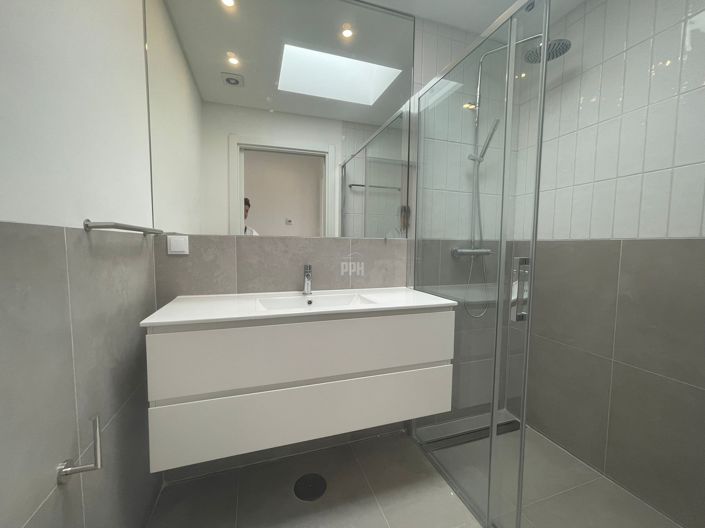 Image No.19-2 Bed Villa for sale