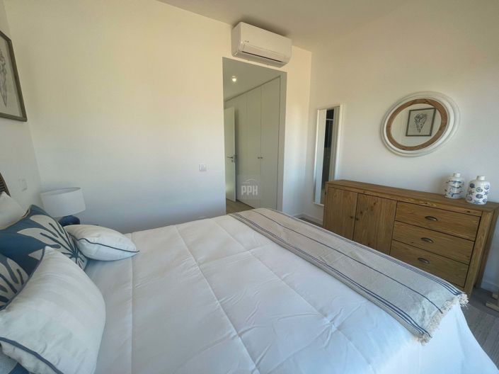 Image No.27-2 Bed Villa for sale