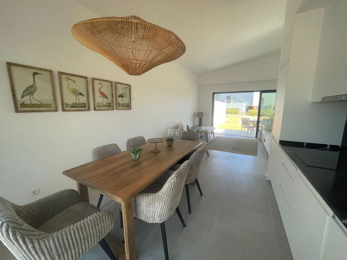 Image No.33-2 Bed Villa for sale