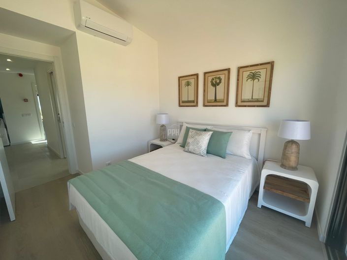 Image No.34-2 Bed Villa for sale