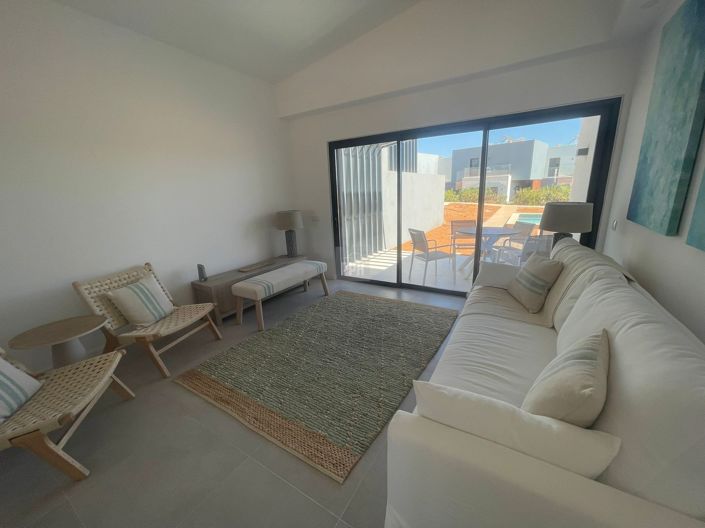 Image No.38-2 Bed Villa for sale