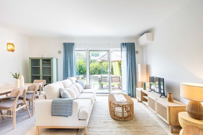 Image No.13-3 Bed Townhouse for sale