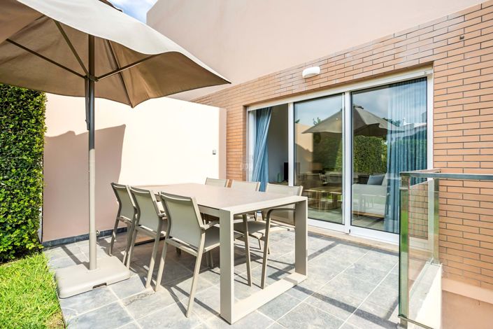 Image No.34-3 Bed Townhouse for sale