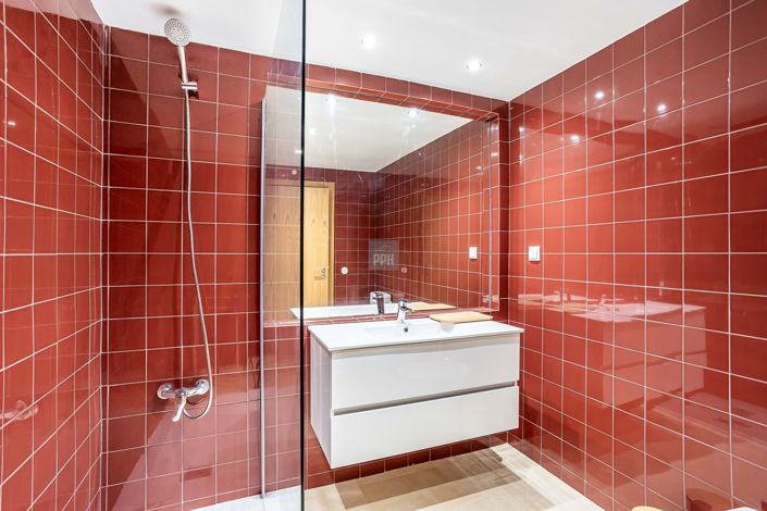 Image No.47-3 Bed Townhouse for sale