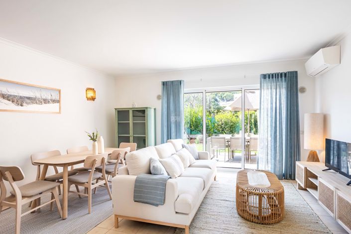 Image No.51-3 Bed Townhouse for sale