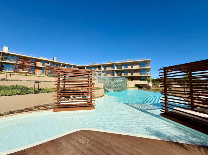 Image No.28-2 Bed Apartment for sale