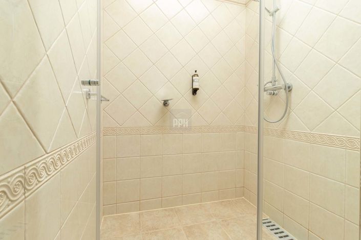 Image No.25-2 Bed Apartment for sale