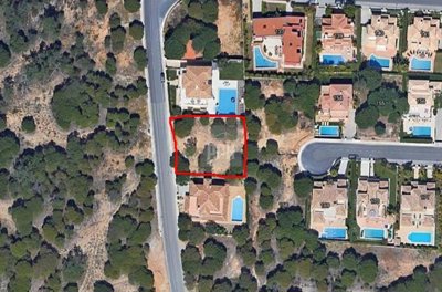 2344-352525-f99b9e343b07b1ea73851c331dc41644a