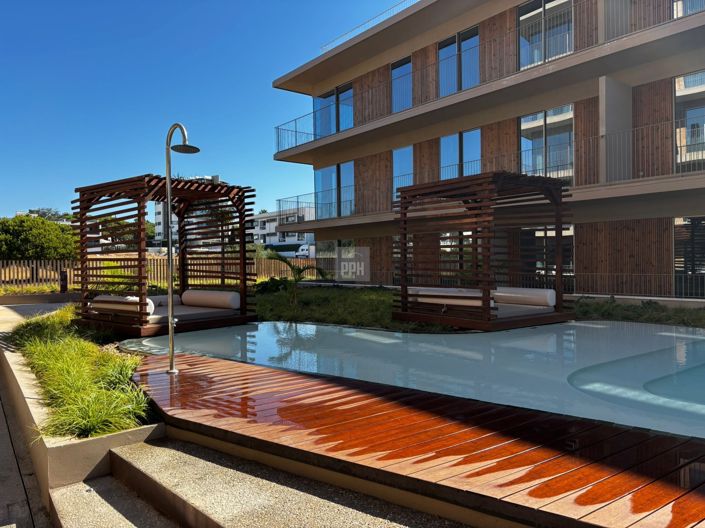 Image No.20-2 Bed Apartment for sale