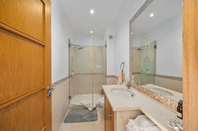 2344-359436-f99b9e343b07b1ea73851c331dc41644a