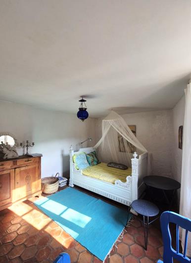 Image No.13-4 Bed Village House for sale