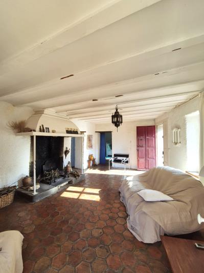 Image No.11-4 Bed Village House for sale