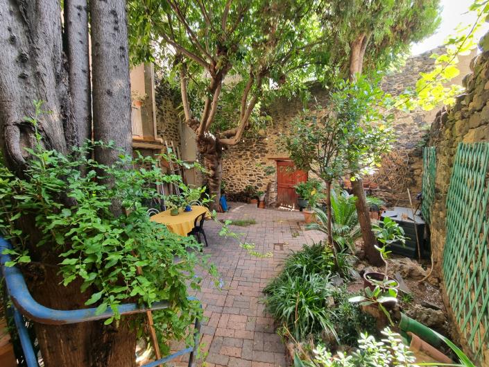 Image No.14-3 Bed Village House for sale