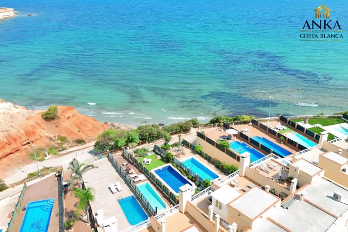 Image No.3-3 Bed Chalet for sale