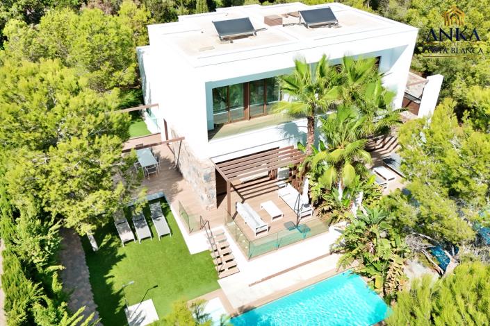 Image No.7-4 Bed Villa for sale