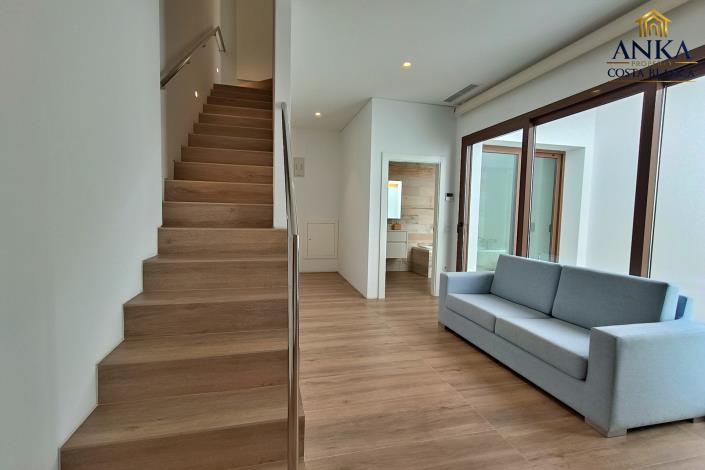 Image No.20-4 Bed Villa for sale