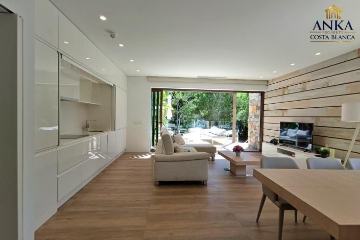 Image No.8-4 Bed Villa for sale