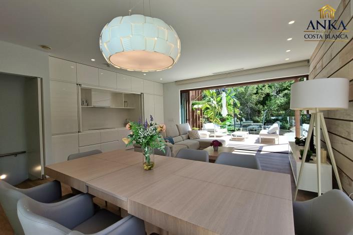 Image No.13-4 Bed Villa for sale